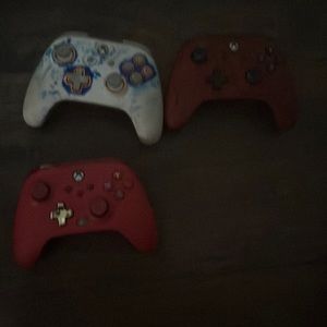 Xbox controllers